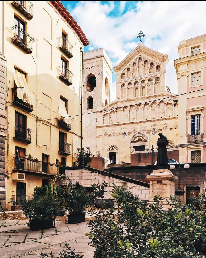 Cuore Del Centro Storico Кальярі Екстер'єр фото